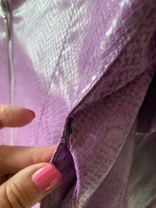 Cazadora juvenil polipiel lila