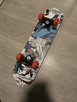 Monopatín infantil con diseño