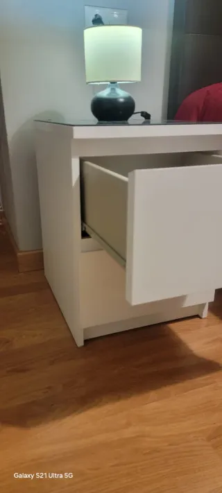 Dos Cómoda Ikea 2 cajones cristal y plástico