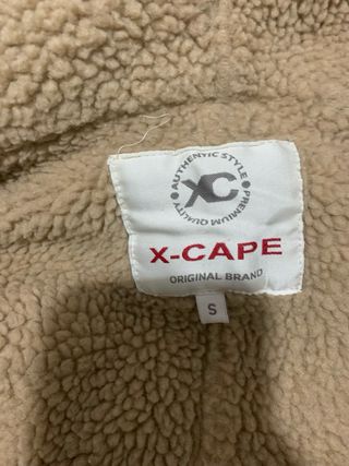 Chaquetón verde con capucha