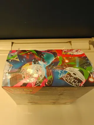 Caja Booster Pokémon Phantasmal Flames en inglés