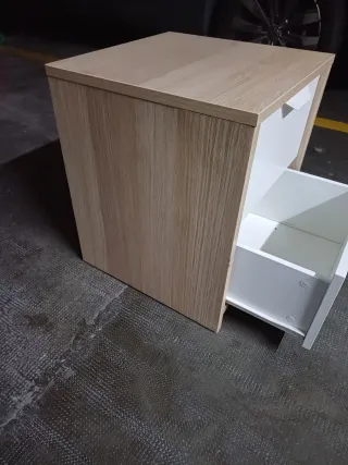 Mesilla de noche 2 cajones madera y blanco