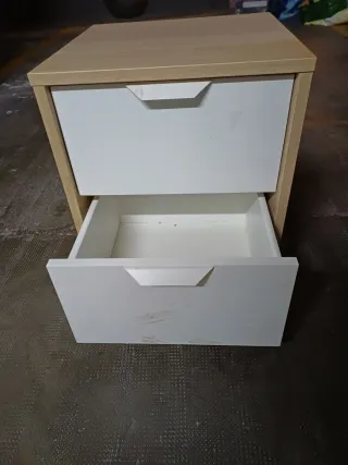 Mesilla de noche 2 cajones madera y blanco