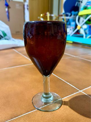 Copas de vidrio soplado hechas en México