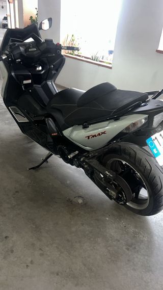 Yamaha Tmax 530 año 2015