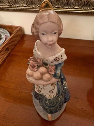 Figura Porcelana Ramon Inglés Fallera valenciana