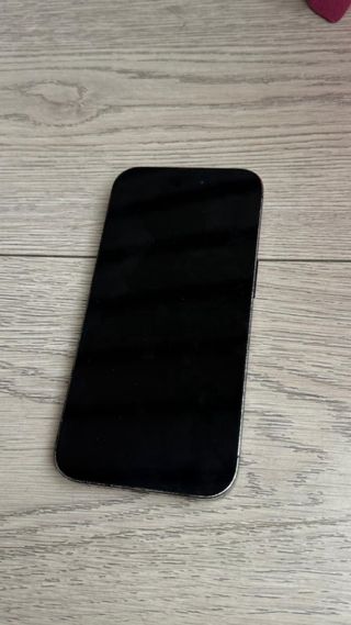 iPhone 14 Pro Negro con factura. REGALO FUNDAS.