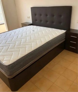 Canapés y colchónes nuevos