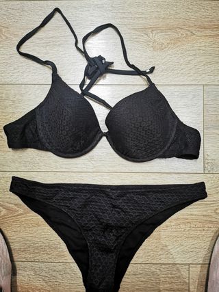 Bikini H&M Negro Talla 42/XL, 80C