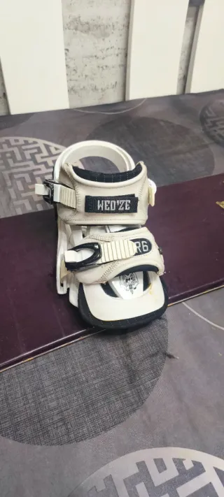 Tabla Snowboard con Fijaciones