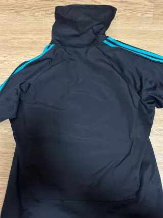 Camiseta Oficial Real Madrid Adidas Negra y Turque