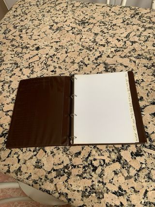 Agenda de telefono de piel sintética marrón