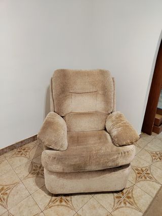 Butaca reclinable beige