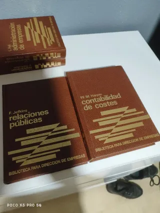 Libros de la biblioteca para dirección de empresas