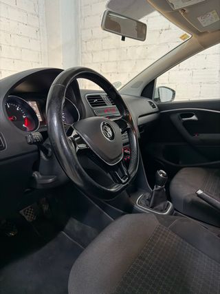 Volkswagen Polo 2015 tdi 90cv