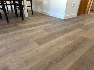 Suelo vinílico SPC Mérida 2