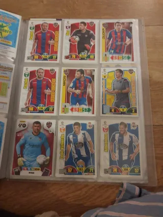 Álbum cromos Adrenalyn Panini