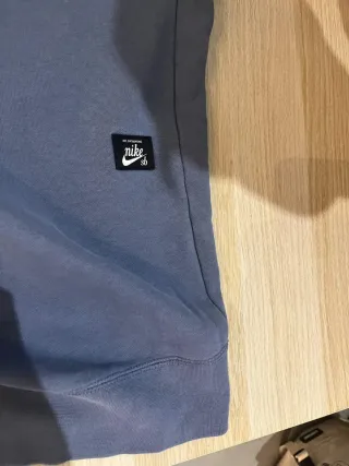 Sudadera Nike SB gris y turquesa Talla XS