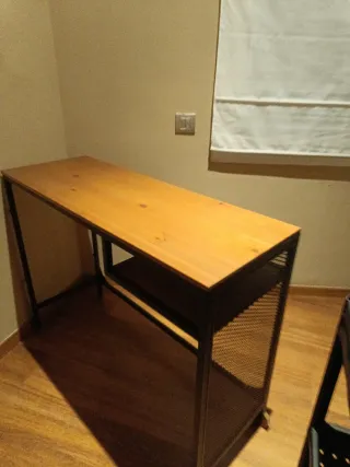 Escritorio para portátil IKEA