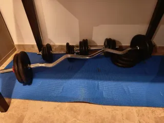 Banco de pesas y kit musculación