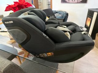 Maxi-Cosi Pearl 360 + Base FamilyFix 360