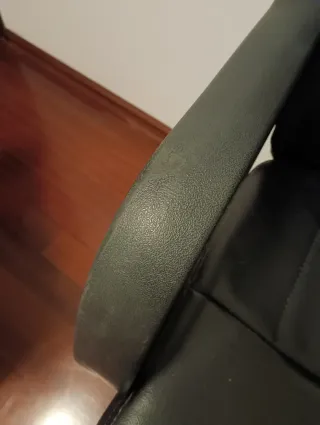 Sillón de oficina negro