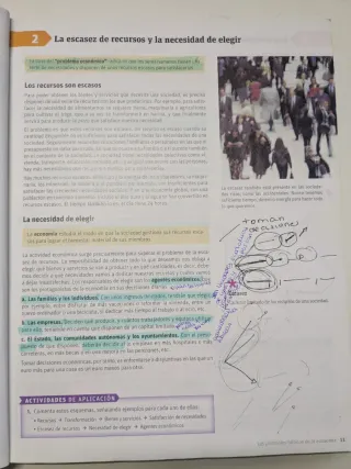 Economía. 1 Bachillerato. Savia (Spanish Edition)