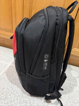 Paletero Bullpadel Vertex 04 Negro/Rojo