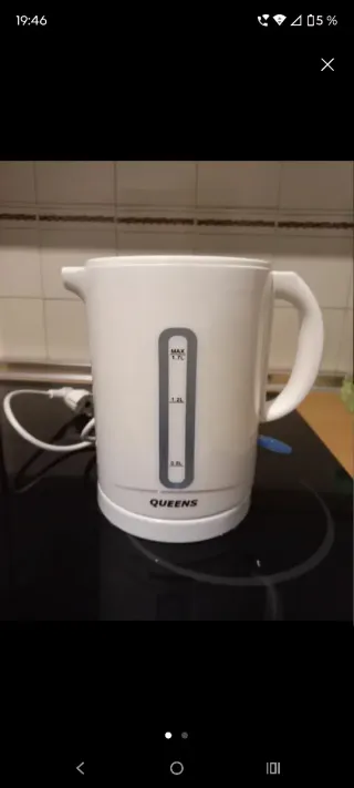 Hervidor eléctrico blanco 1.7L