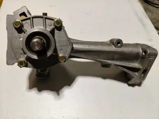 Bomba de agua Seat 600