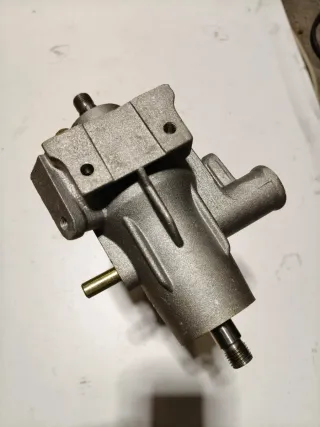 Bomba de agua Seat 600