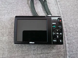 Fotocamera Nikon Coolpix S5100 - nuova - completa