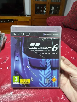 Consola PS3 con 7 juegos y mandos