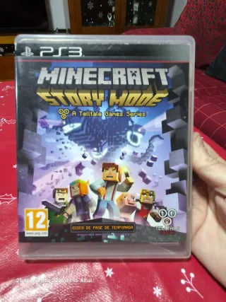 Consola PS3 con 7 juegos y mandos