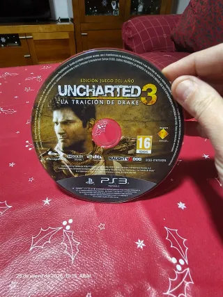 Consola PS3 con 7 juegos y mandos