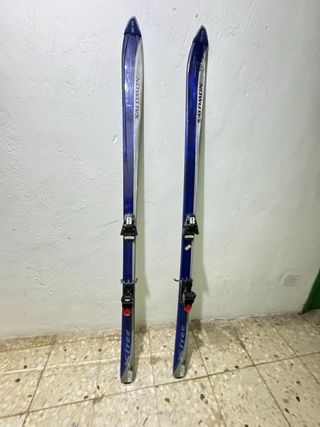 Esquís Salomon X-Free 7 184cm con fijaciones
