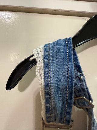 Salopette Desigual in jeans con fiori