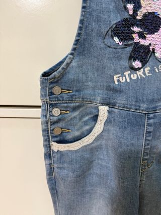 Salopette Desigual in jeans con fiori