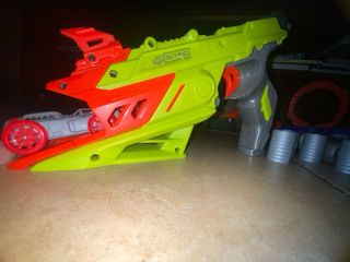 Lanzador Nerf de Coches y Accesorios