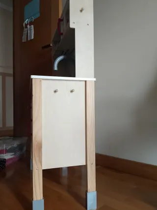 Preciosa cocinita de madera