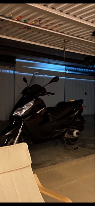 Piaggio EVO X7 125 ie IMPECABLE