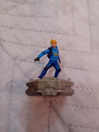 STARTAIL STARLINK FIGURA