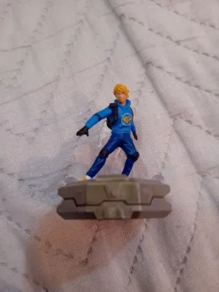 STARTAIL STARLINK FIGURA