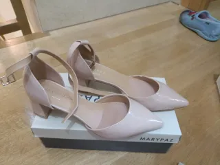 Zapatos de salón Mary Paz beige/rosa