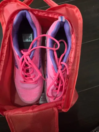 Zapatillas deportivas rosas talla 36 -37