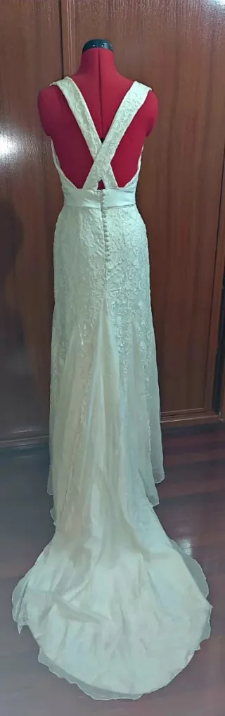 Vestido de Novia Hecho a Mano