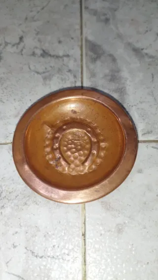 Cenicero de cobre con herradura