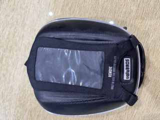 Bolsa sobre depósito moto