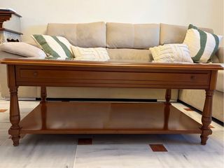 Conjunto Salón Comedor Roble Macizo. Buen estado.