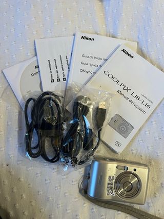 Cámara Nikon Coolpix L18 Plata